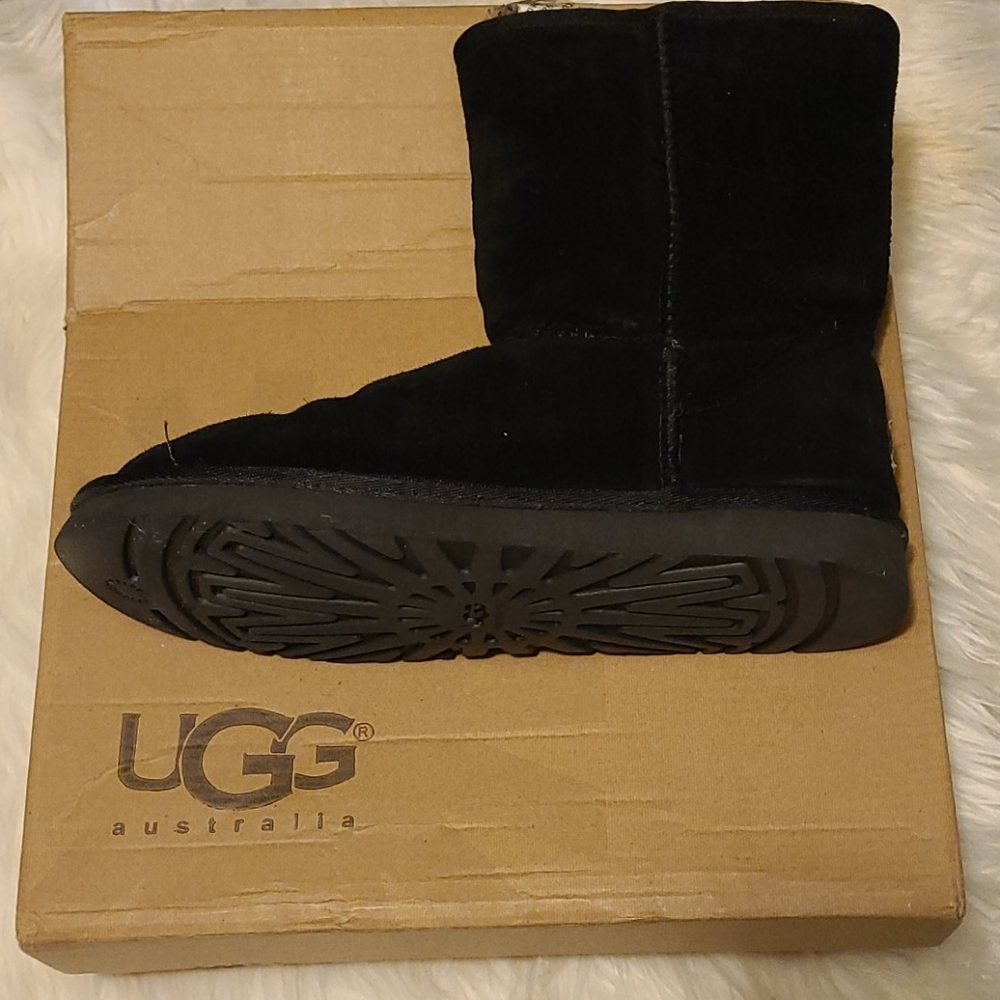 🔥🔥🔥 UGG BOOTS ORIGINAL BOX  LOT LIFE 🔥🔥🔥
